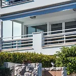 Hermosa Luxury Apartment
